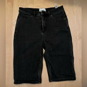 Du/er shorts black